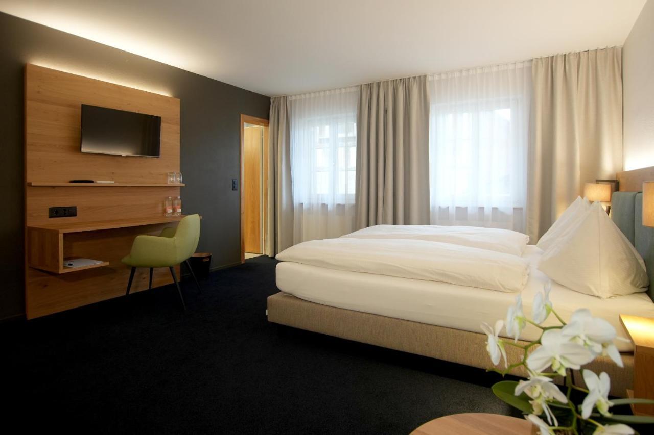 Hotel-Restaurant Löwen Dielsdorf Buitenkant foto