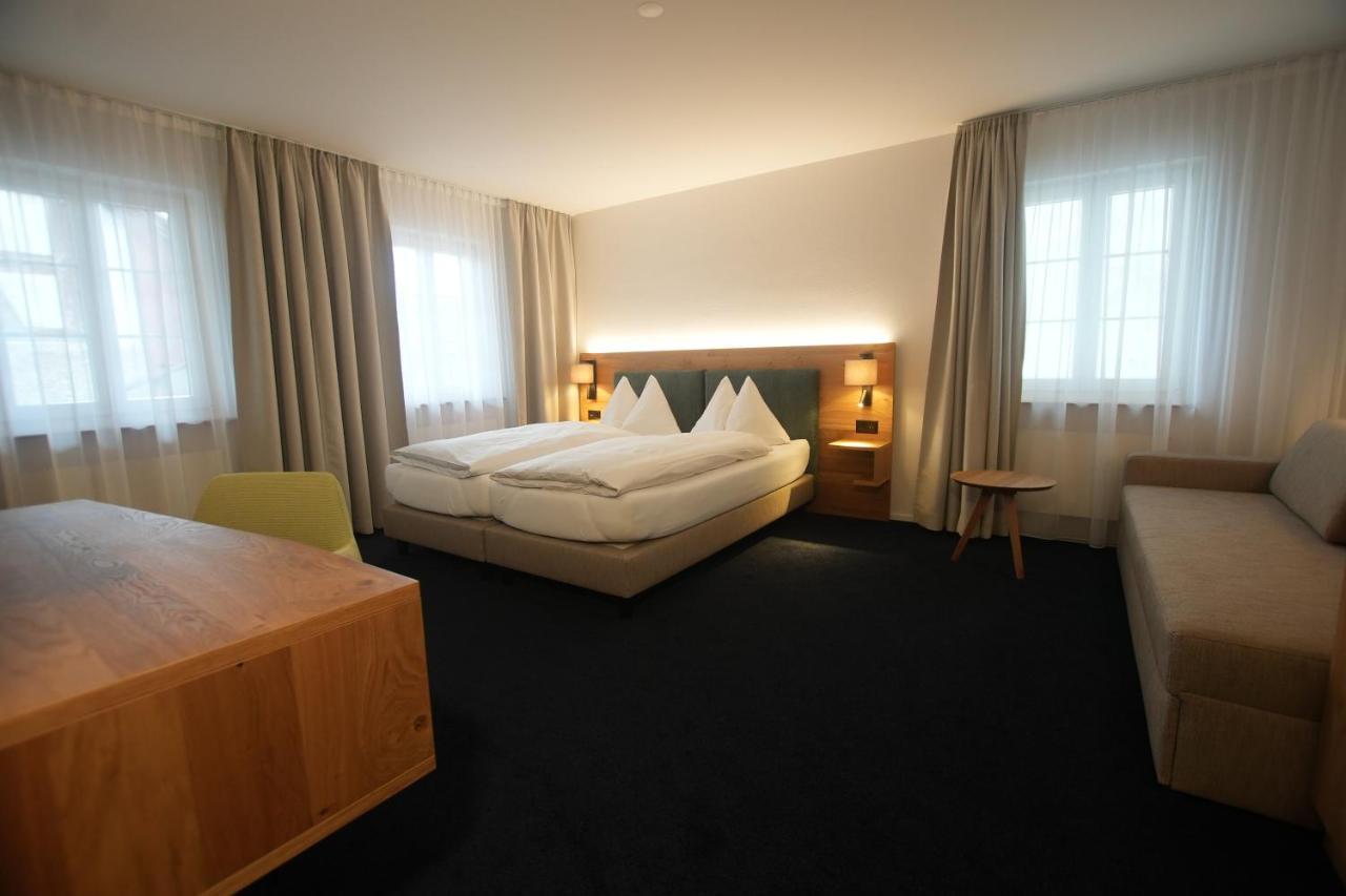 Hotel-Restaurant Löwen Dielsdorf Buitenkant foto